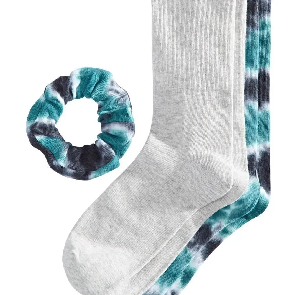 Jenni Women's 2 Pair Crew Socks & Scrunchie Set (Socks 9-11)